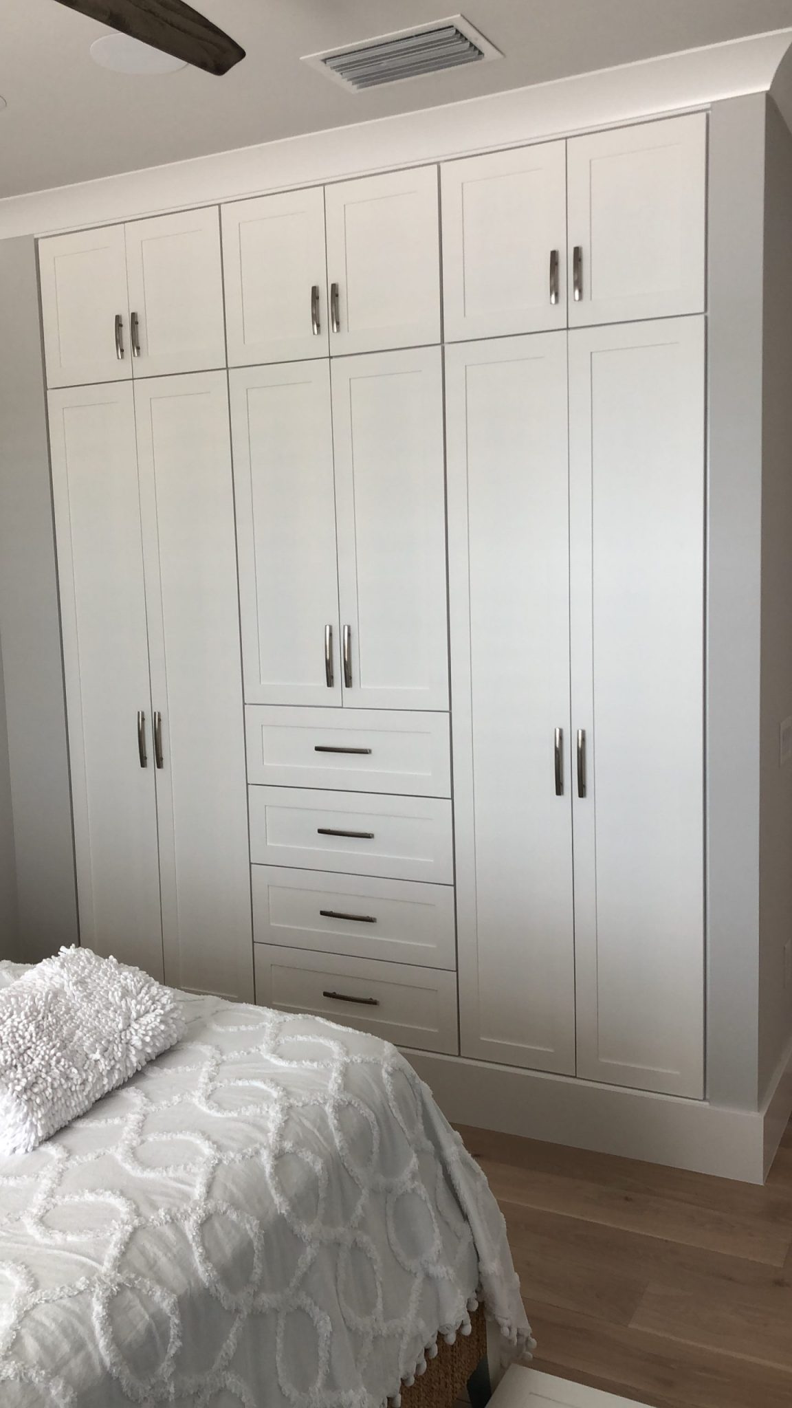 Built-in Closets Add Functionality and Aesthetics to a Bedroom - Vince Tome - Future Sharks