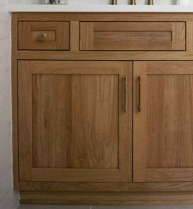 Cabinet Makeover: Should You Reface, Repaint, or Replace?