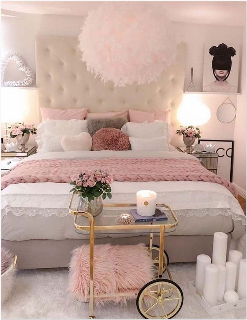 Colour Themed Room : Blush Pink Bedroom - Sharehook