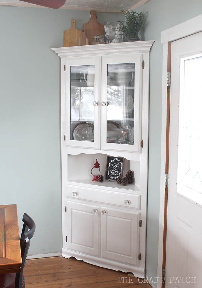 Corner Hutch Furniture Makeover