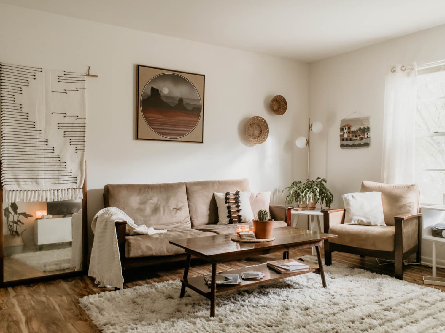 Earthy and Minimal Rental Apartment Tour | Apartment Therapy