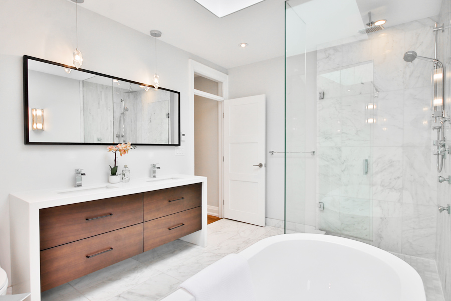 Escape To A Functional Modern Luxury Bathroom - Metropolitan Bath & Tile