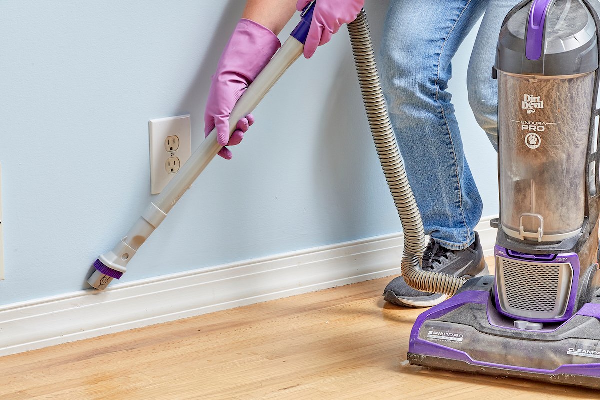 How to Clean Baseboards