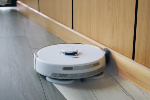 How to Clean Baseboards? A Complete Guide – Narwal Canada