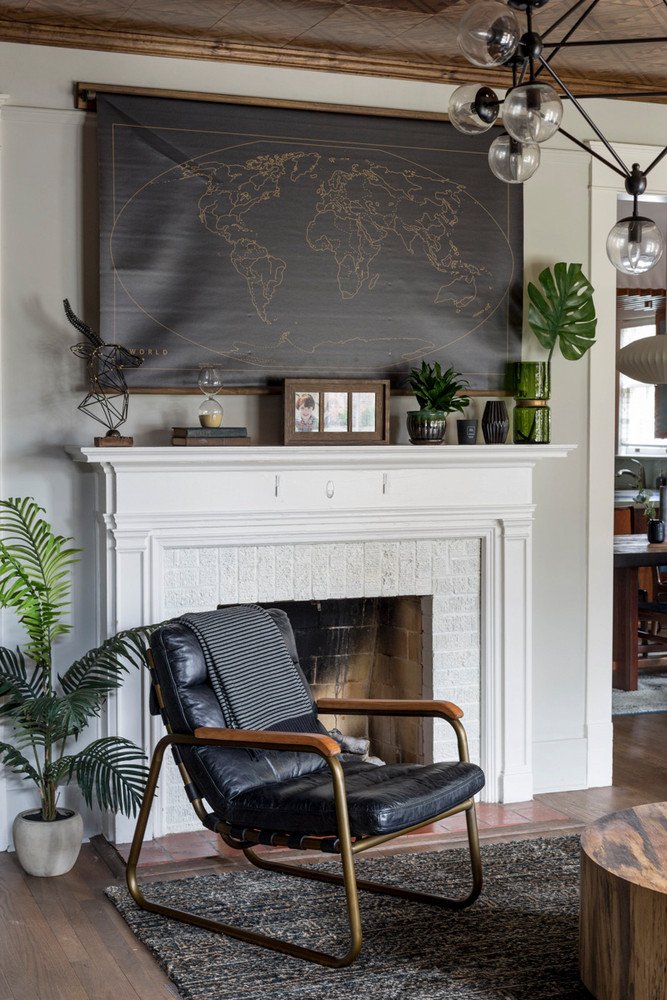 Inside a Colorful Bohemian Bachelor Pad in Sydney