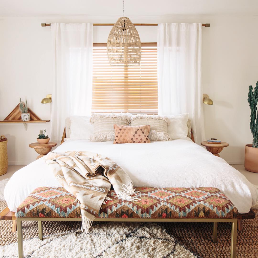 My Boho Bedroom Inspo — black & blooms