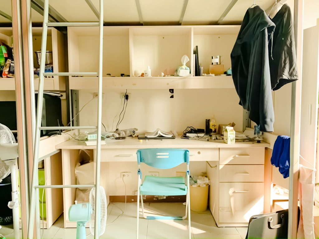 Navigating Your Freshman Year: Dorm Life vs. Off-Campus Student Accommodations in New York - Heritage Collection New York