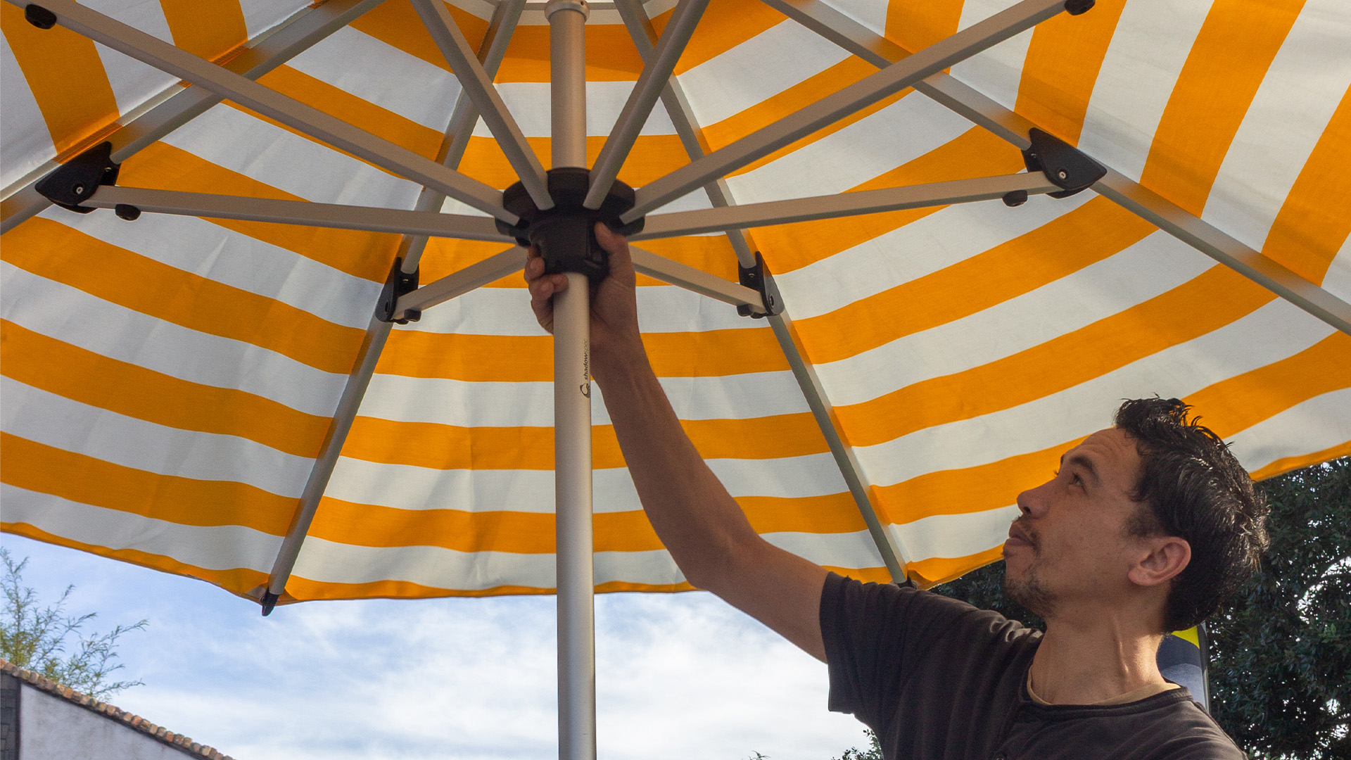 Shadowspec Oasis Market Umbrella