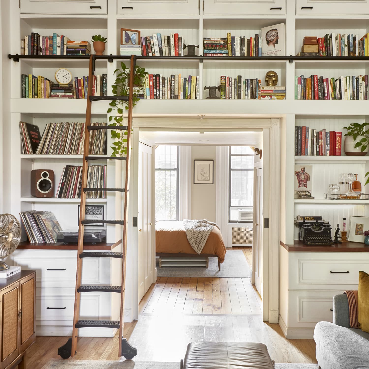 Simple Living's Margo Mid-Century Modern 3-Tier Shelf Is on Sale | Apartment Therapy