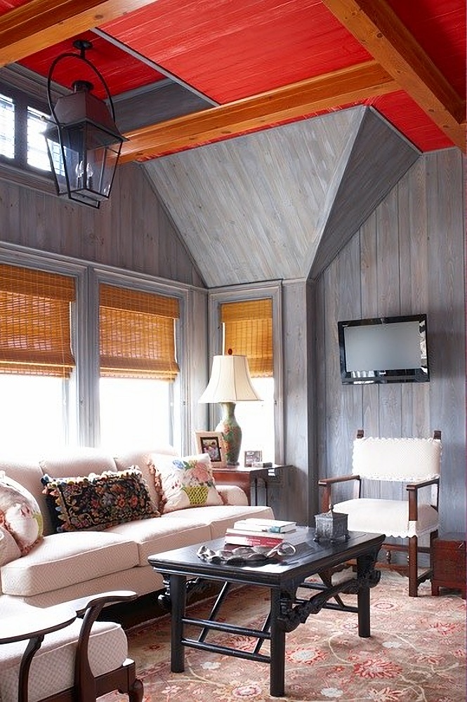 Stunning Florida Beach Home Is a Colorful Retreat from the World