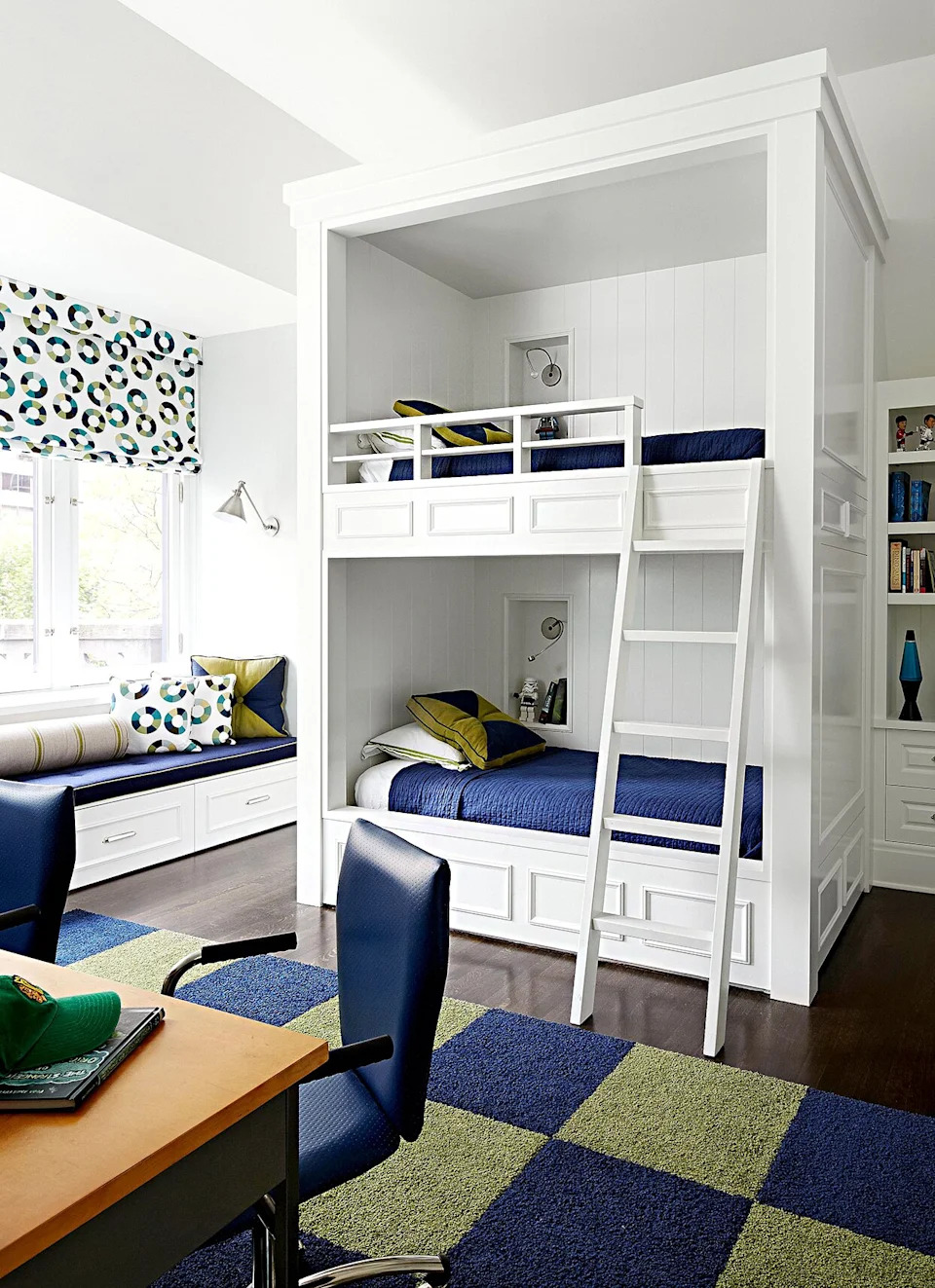 These Shared Bedroom Ideas for Small Rooms Double Up on Storage and Style