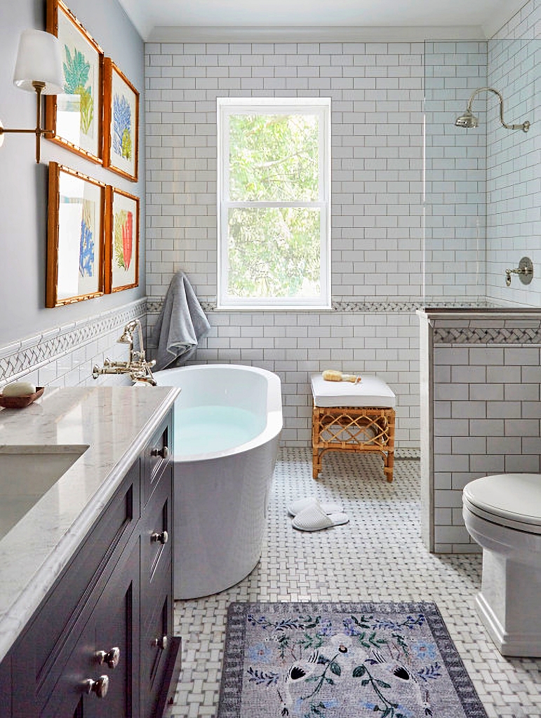 This Beautiful Victorian Style Bathroom Is the Cat's Meow!