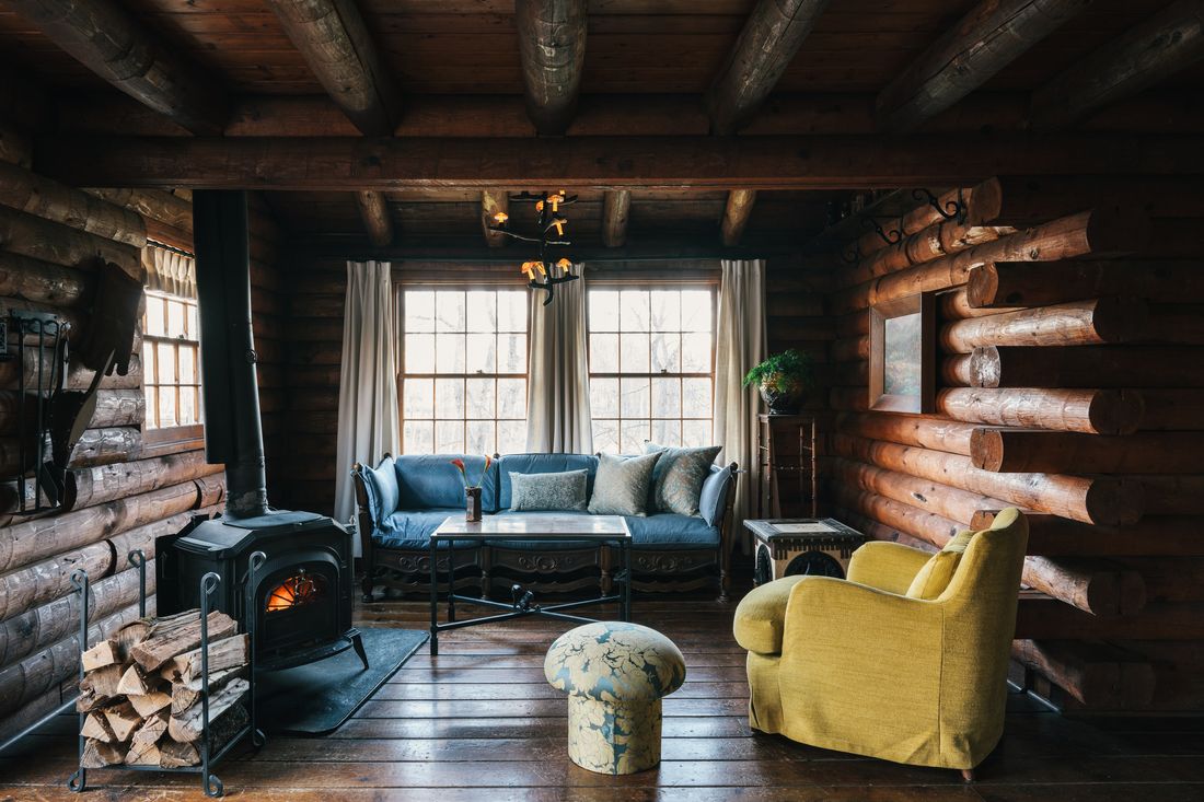 Tour Designer Jake Szymanski's Hudson Valley Log Cabin