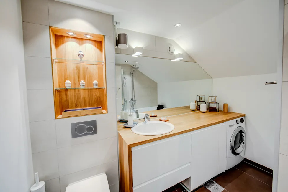 Transform your boring bathroom with these spa-style Scandinavian design ideas (via a seasoned traveler)