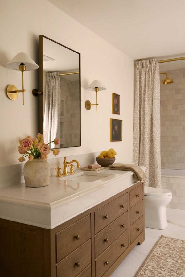 Warm White Bathroom Ideas & Paint Color Inspiration for Small and Primary Baths – jane at home