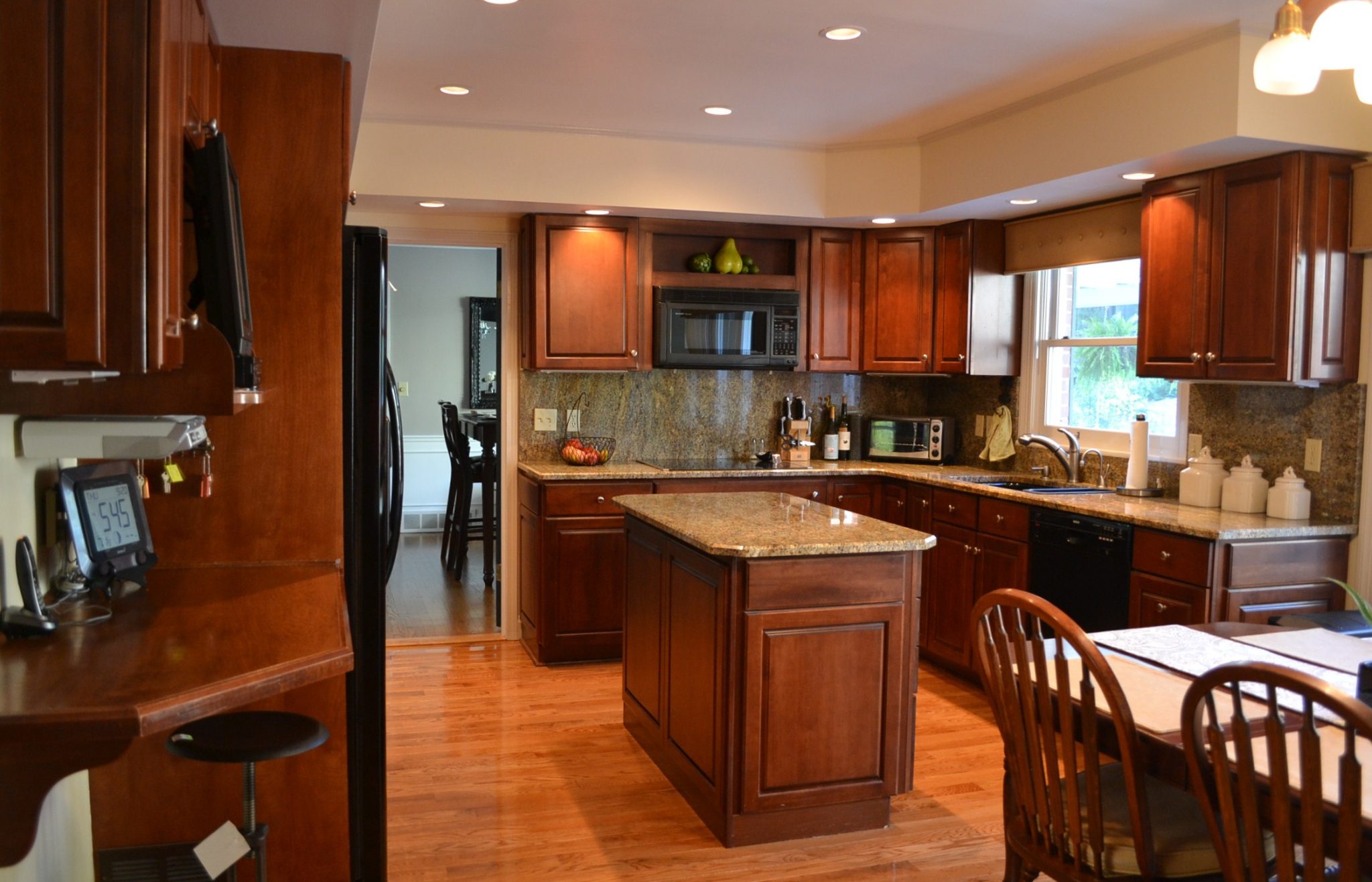 10 Day Kitchen Makeover Part I |