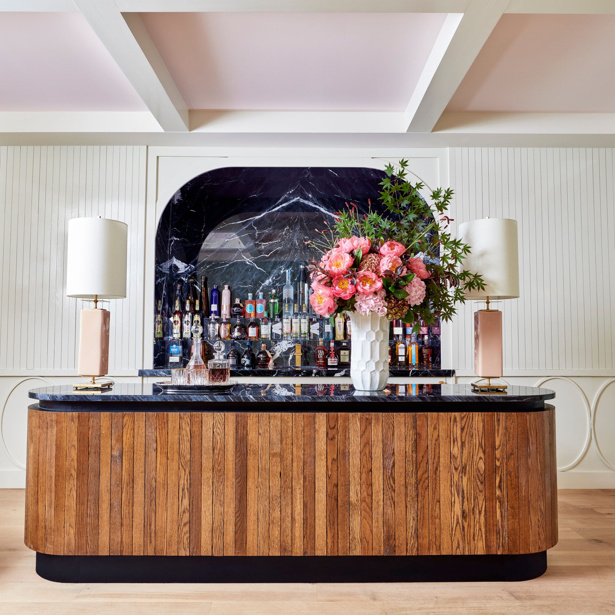 11 Lavish Home Bar Ideas We're Loving on the AD PRO Directory | Architectural Digest