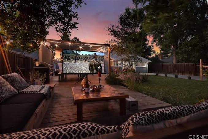 13 Outdoor Movie Night Ideas to Bring the Big Screen Experience Home - Peerspace