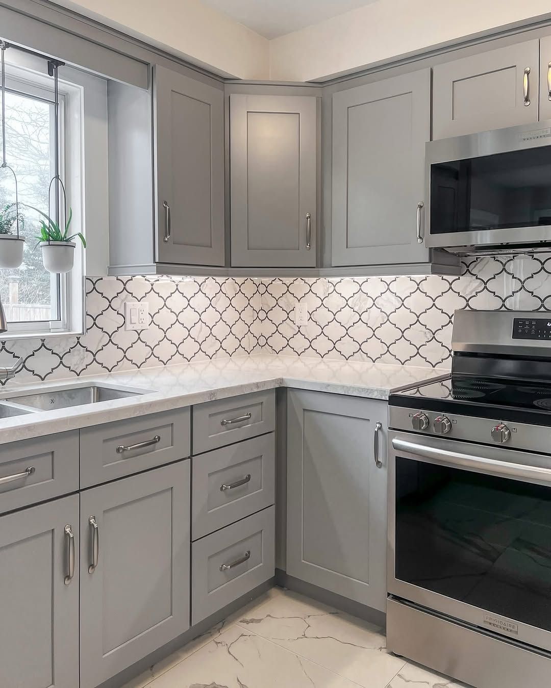 20 Gray Kitchen Design Ideas for 2026 That Designers Are Choosing Over Plain White