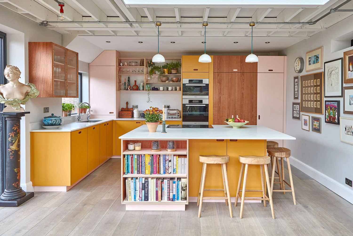 27 Kitchen Bar Ideas Perfect for Celebrating Any Occasion