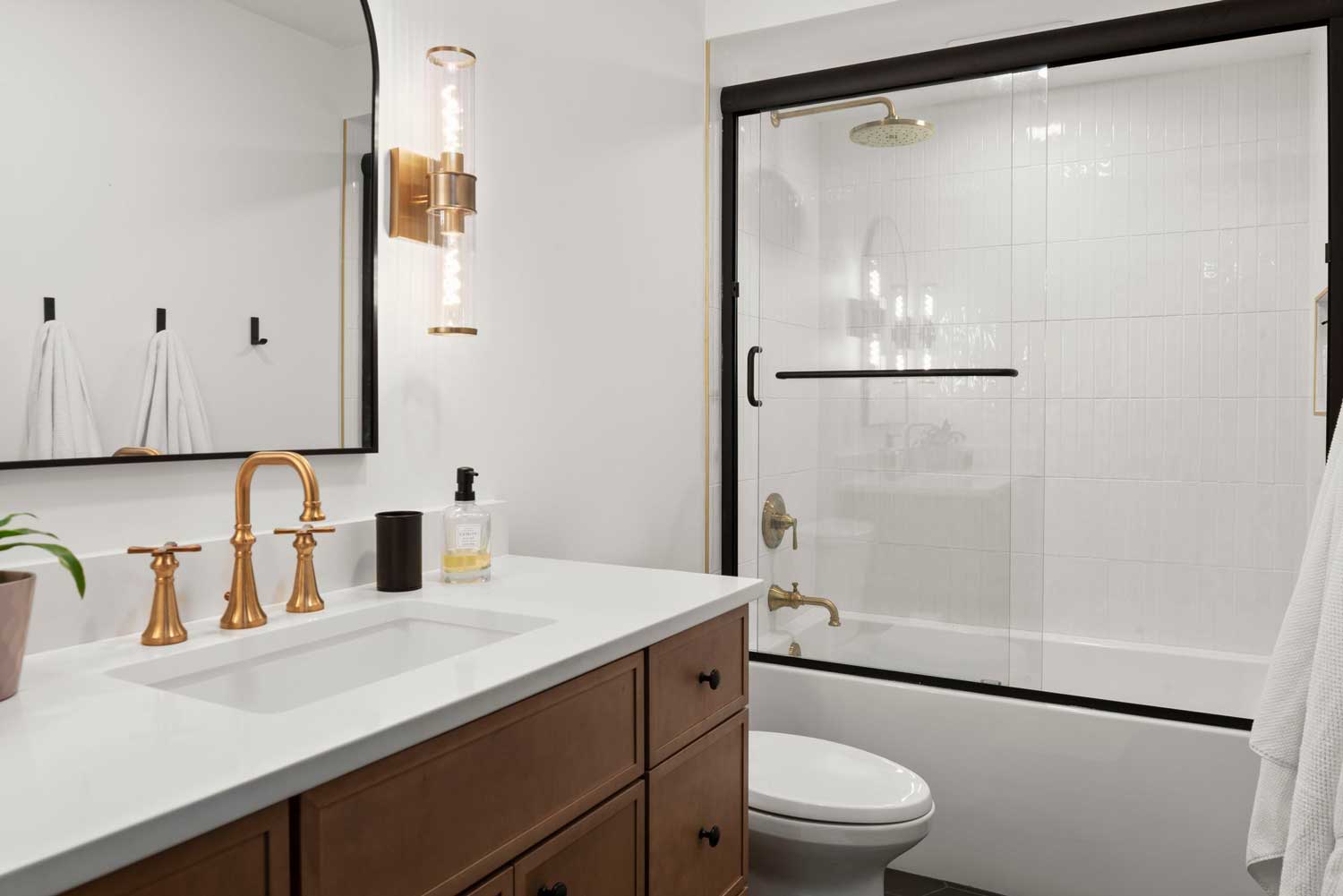 3 Organic Modern Bathroom Remodels You'll Love