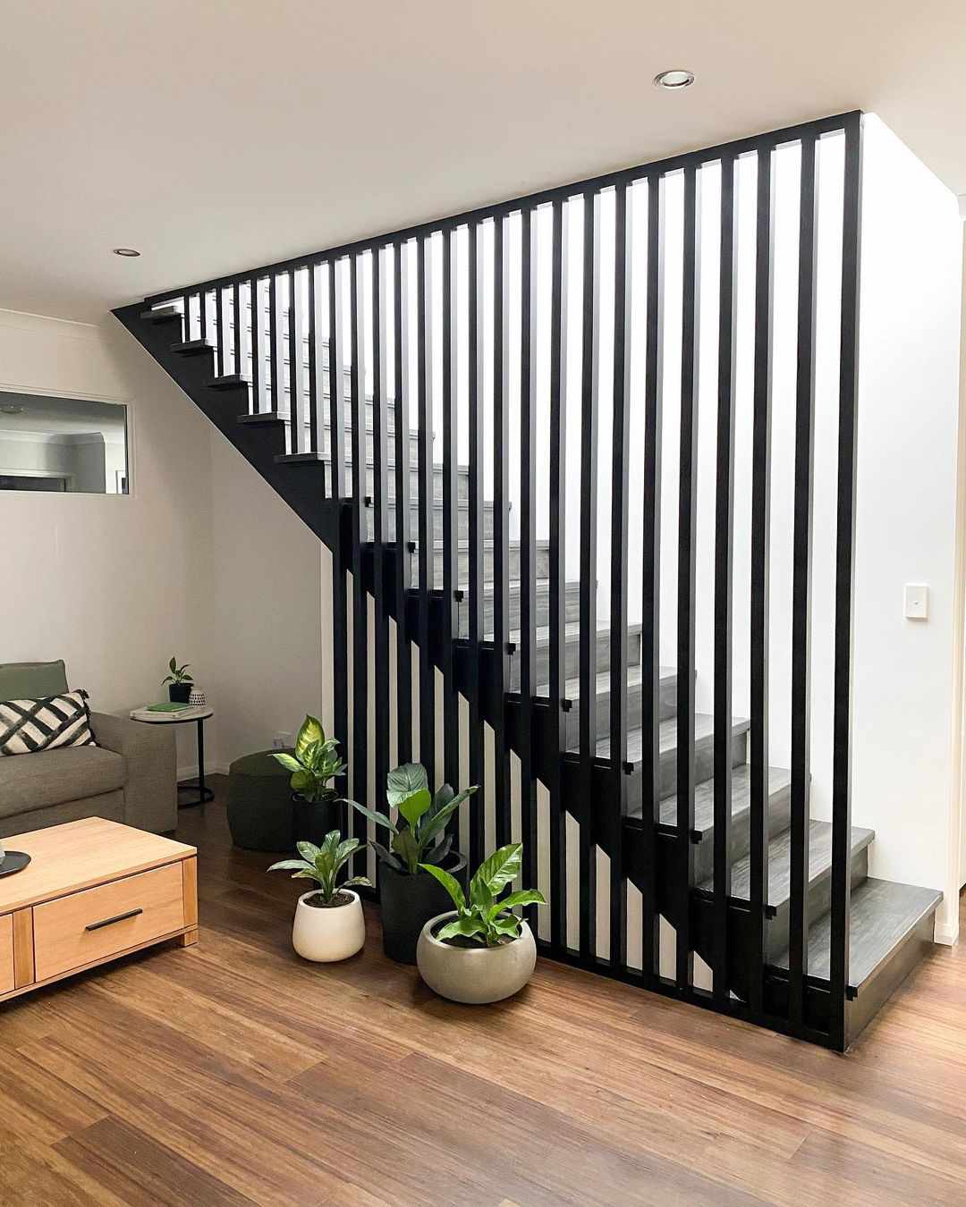 30 Black and White Stair Ideas That Will Make a Great First Impression
