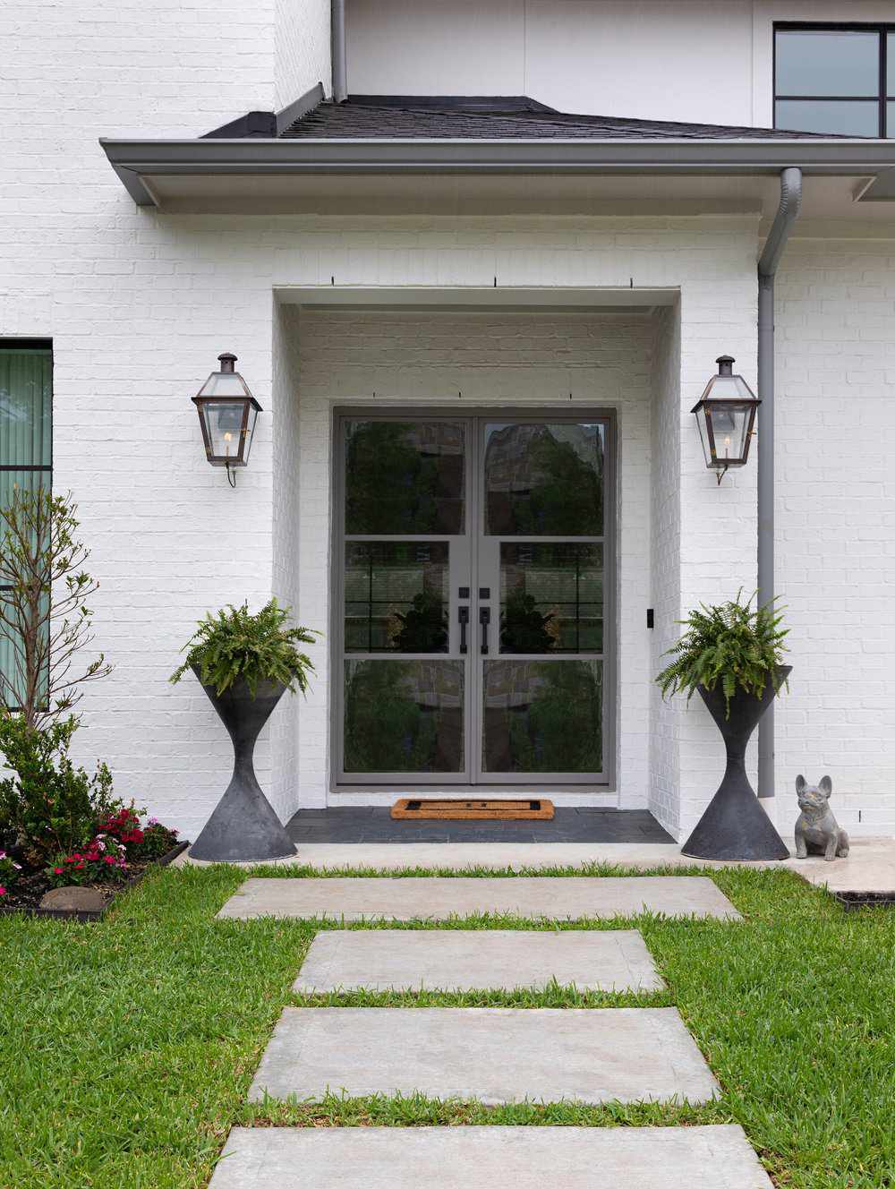 30 Front Walkway Ideas That'll Make an Impression