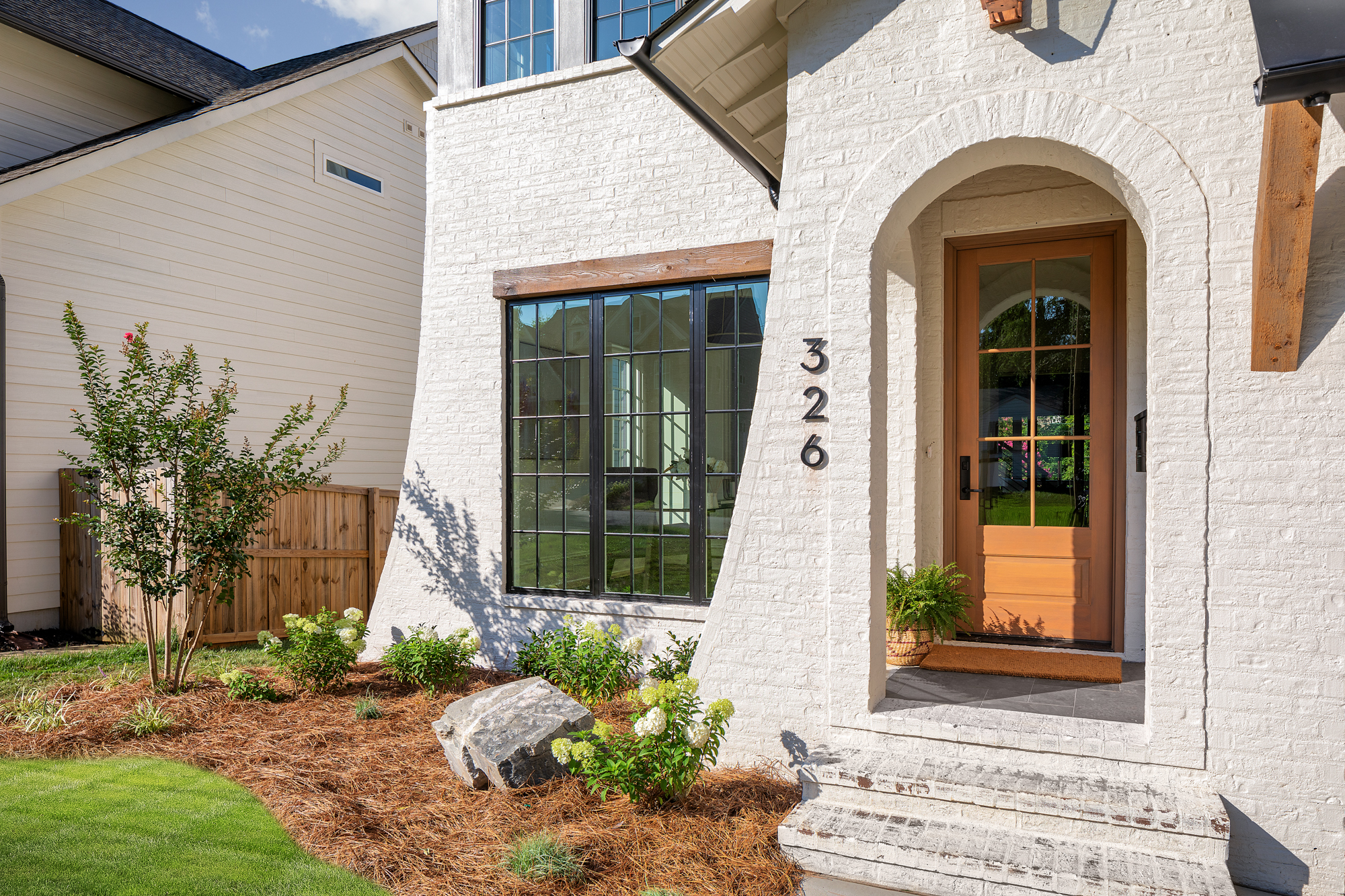 326 DOVER AVE - Pike Properties