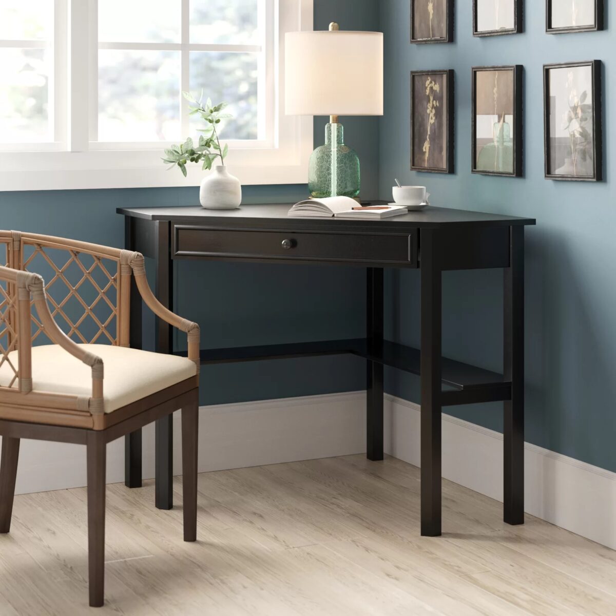 41 Corner Desks for a Streamlined Workspace Layout