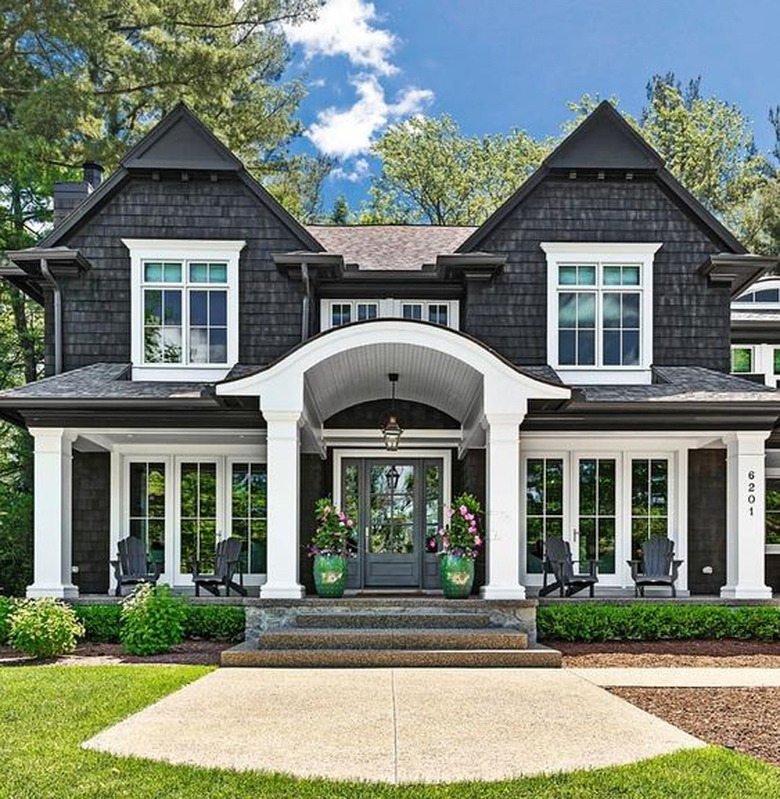 8 Black Home Exteriors That Will Convince You To Cross Over To The Dark Side
