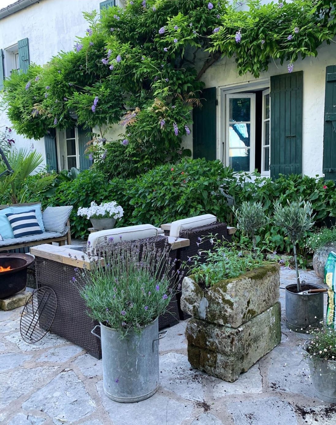 A Charming French Garden - Cindy Hattersley Design