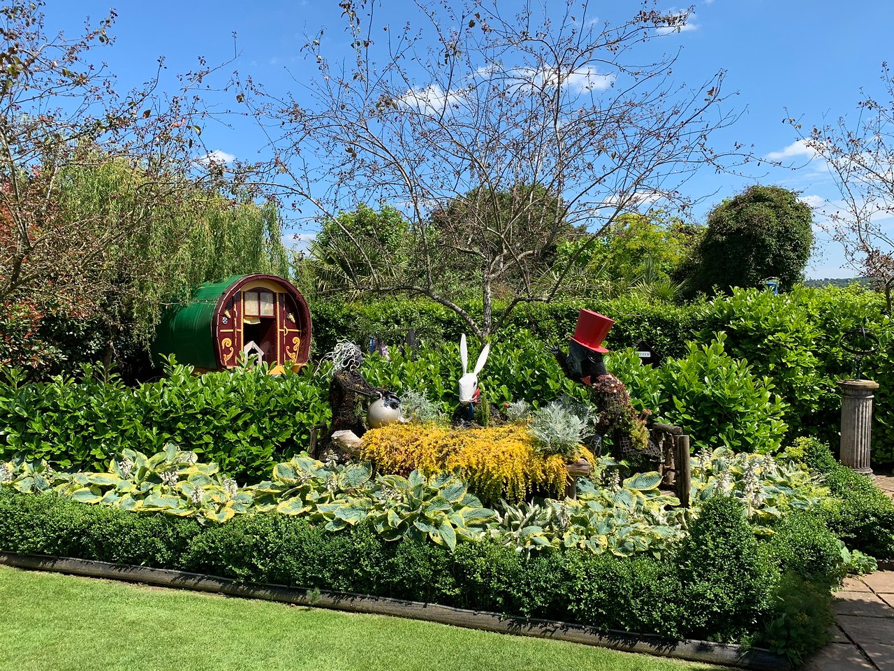 Alice in Wonderland themed garden - Picture of Ralph Court Gardens, Bromyard - Tripadvisor
