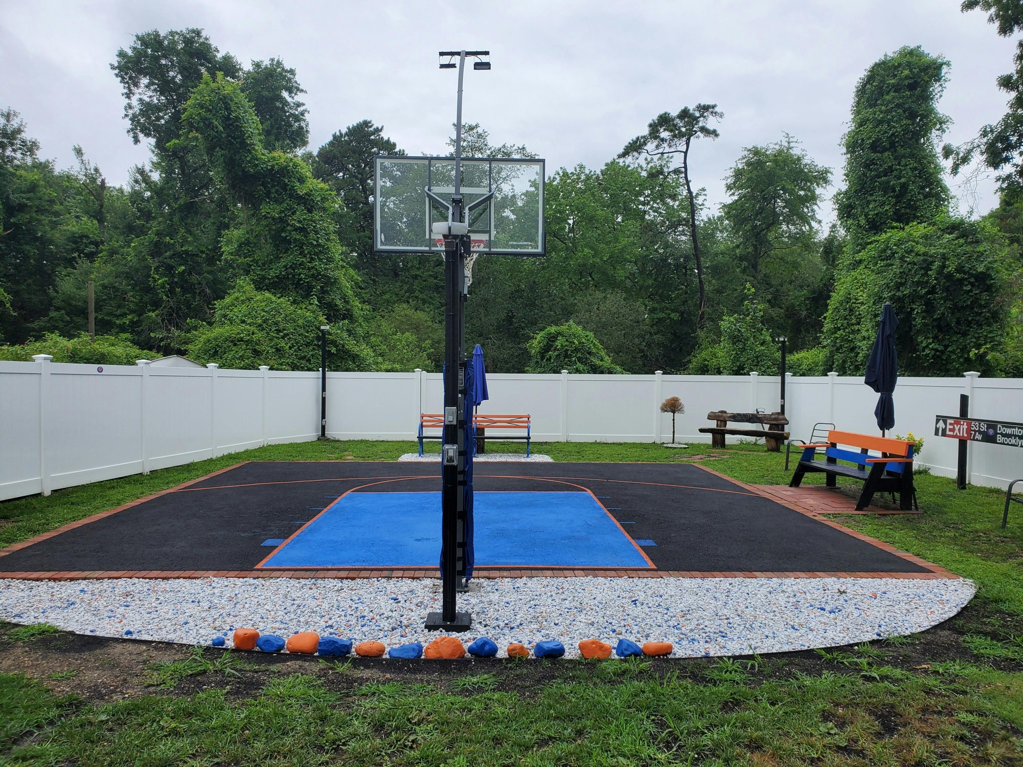 Basketball Heaven - Private Court in Bay Shore - Swimply