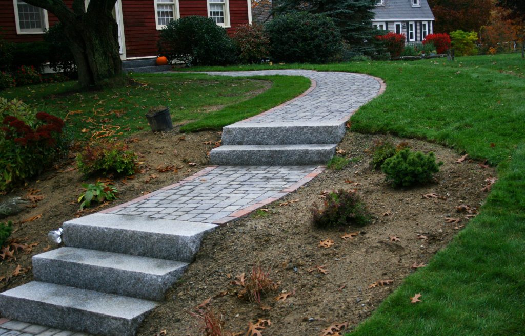 Curved walkway with granite steps in Georgetown | Artistic Landscapes