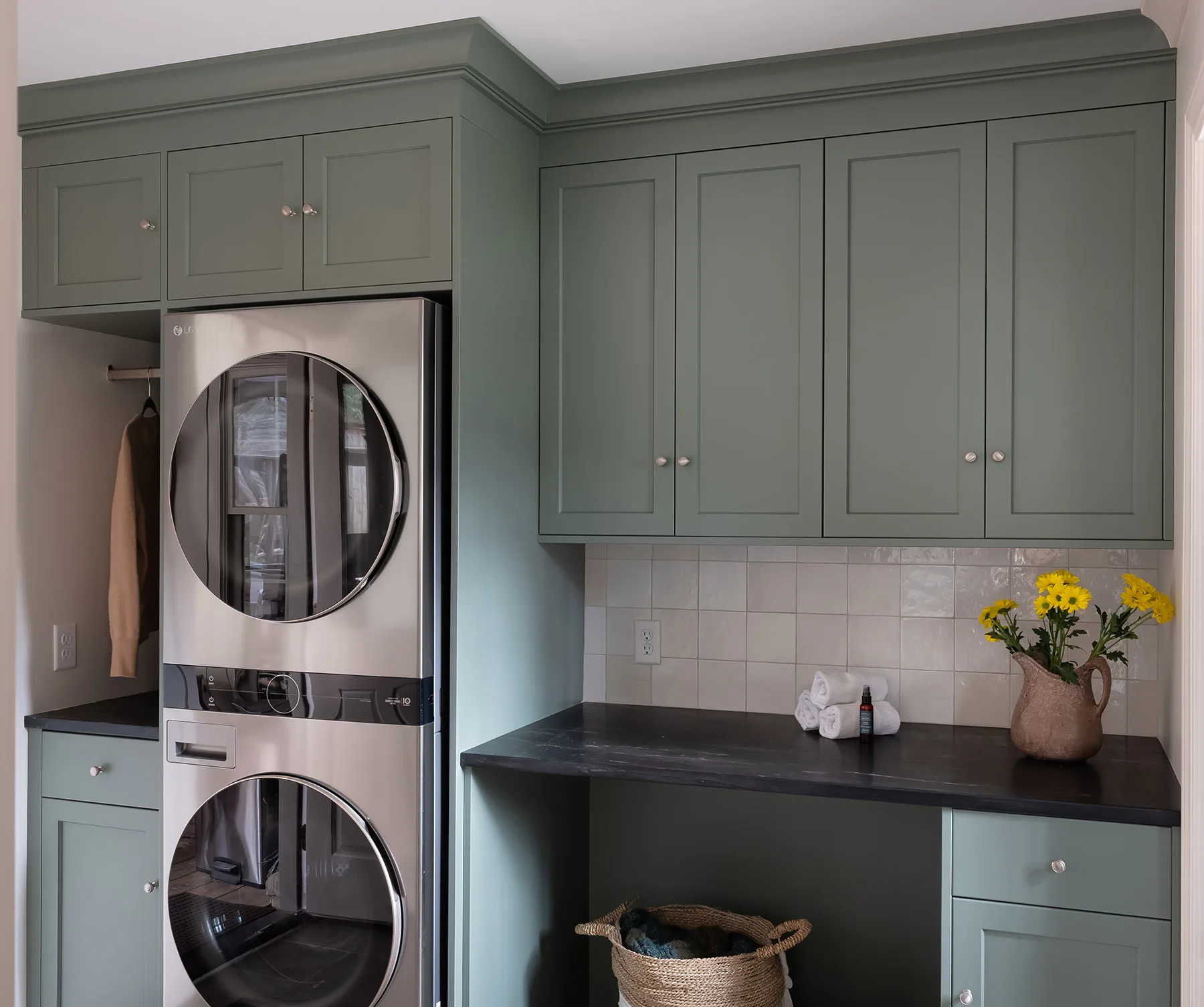 Custom Laundry Room Cabinets: Organized and Stylish Spaces - StoneHill Cabinetry