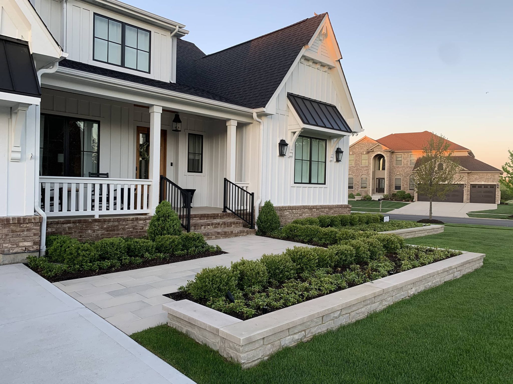 Custom Walkways: Enhance Your Home's Curb Appeal