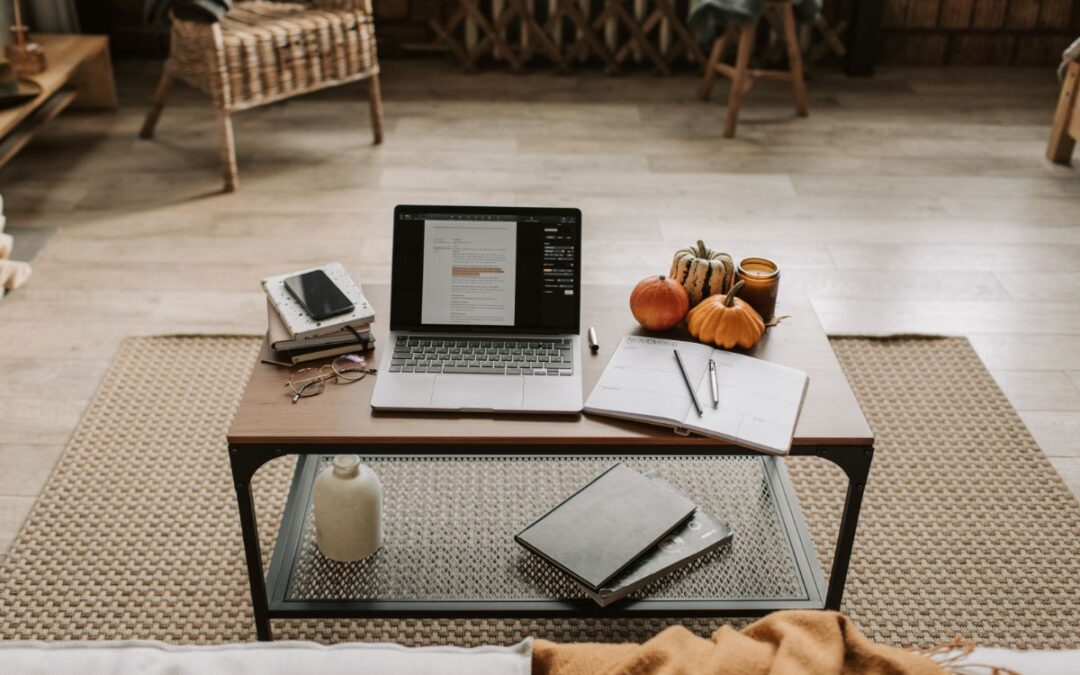 Desk Ideas for Your Dining Room Workspace | Tips & Inspiration