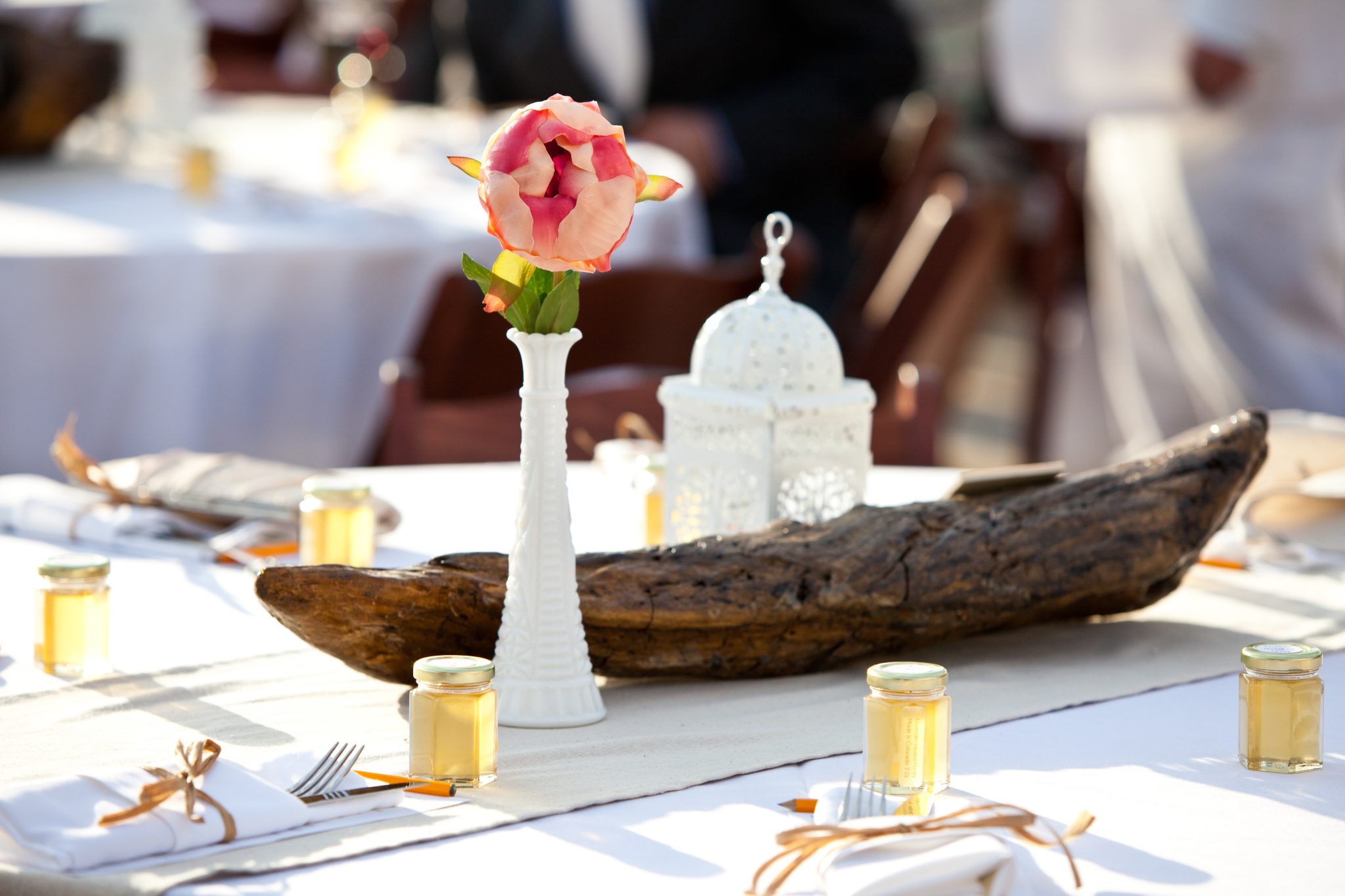driftwood centerpiece | From Politics to the Sticks