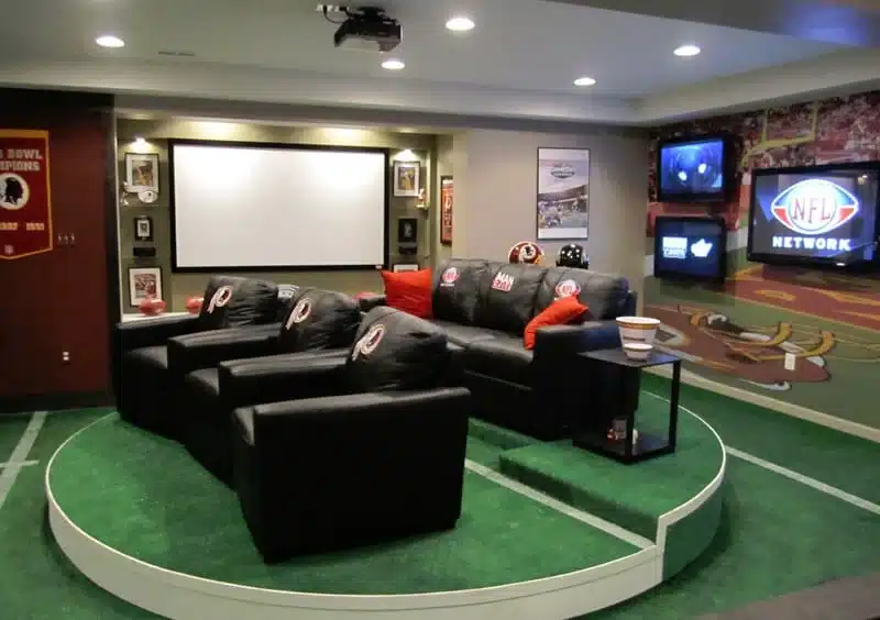 Essentials for Setting up Your Man Cave in the Garage - A House in the Hills