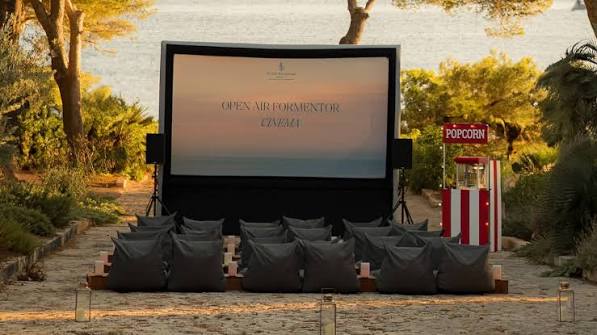 Four Seasons Hotels and Resorts | Luxury Hotels | Four Seasons | Cinema under the Formentor Sky
