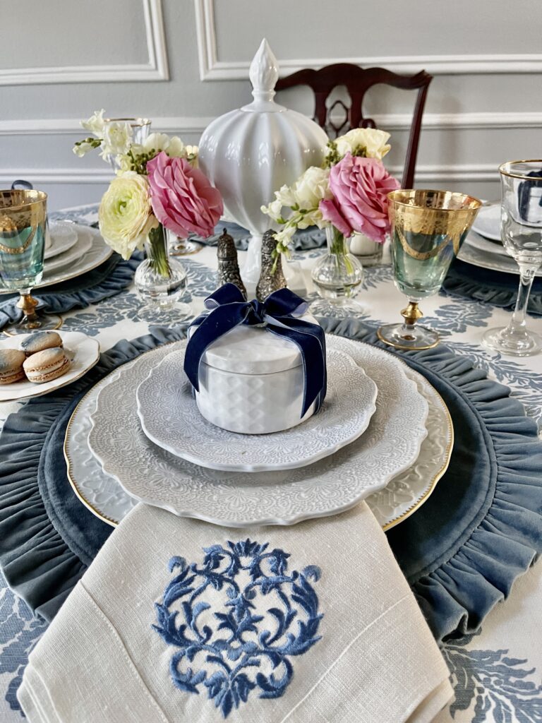 How to Set Your Mother's Day Table: Mother's Day Table Setting Tips