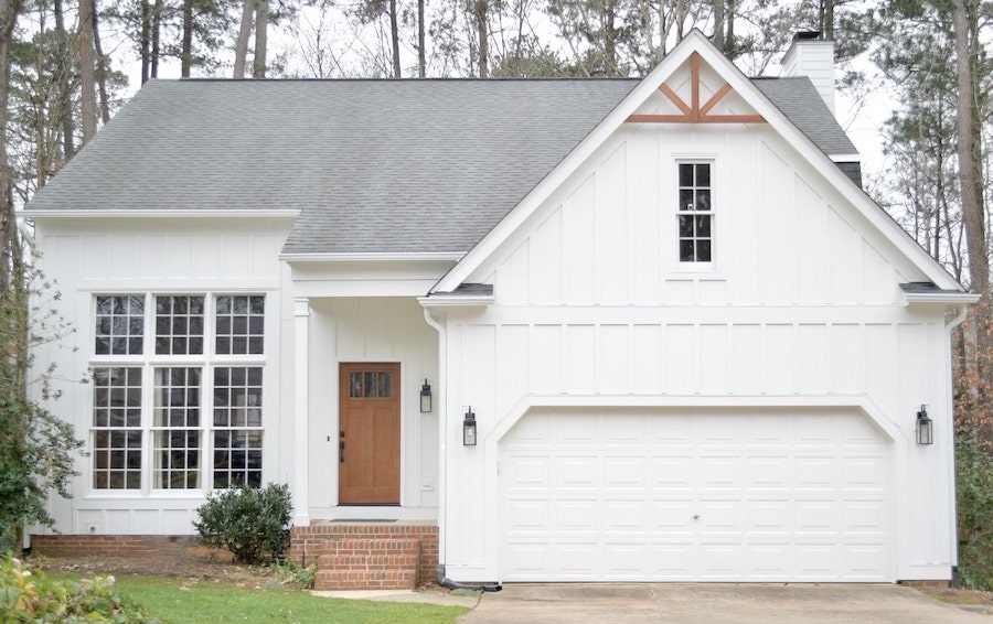 Mixed Siding Exterior Design: Vertical, Horizontal & Stone