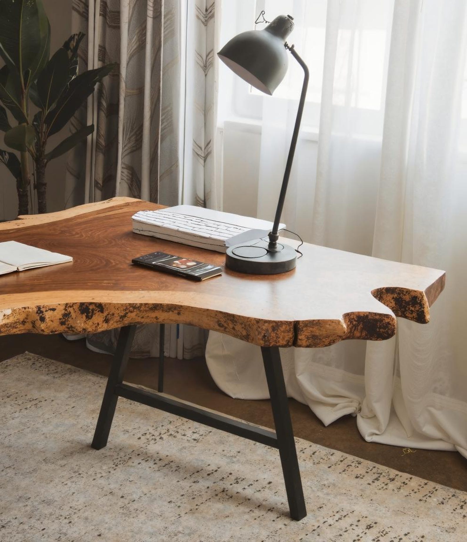 Modern Live Edge Desk For Home Office Workspace SITHDE018 - 47'W x 30'H / 16'