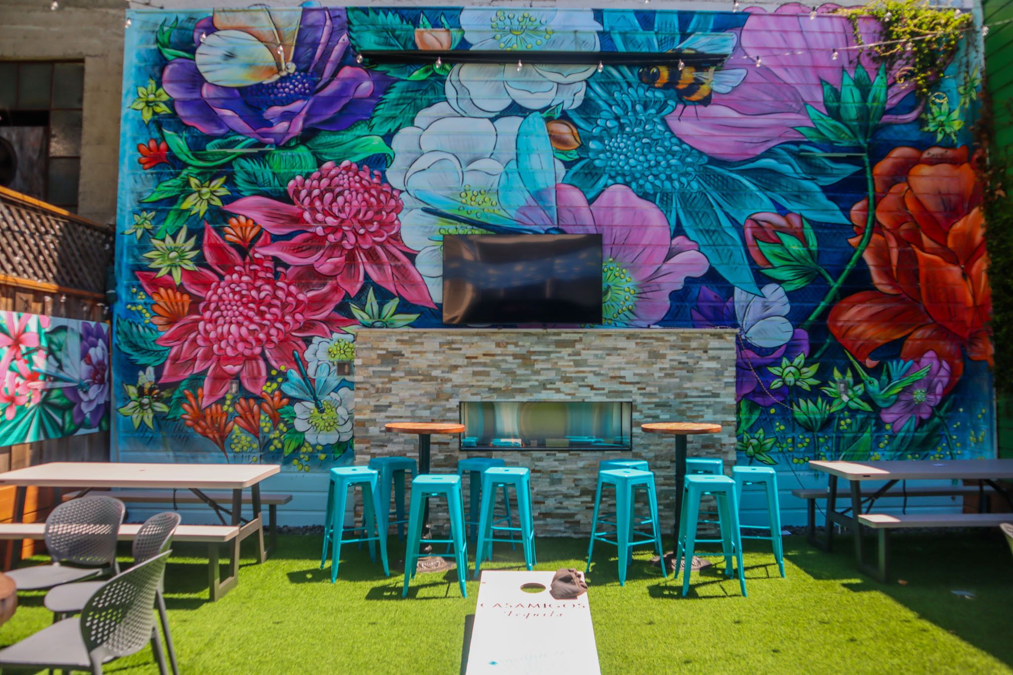 Mural Commercial Drive Restaurants Patio Outdoor Patio Campus Bar PartySlate