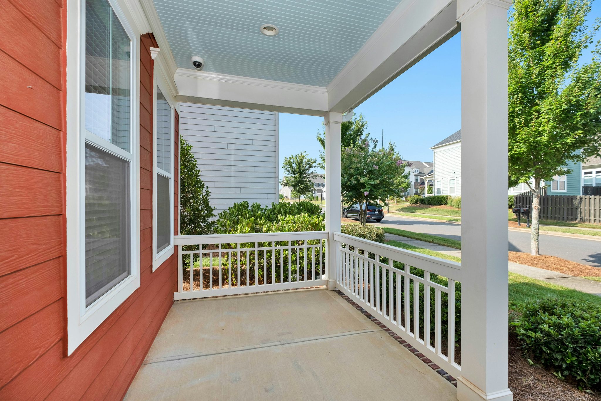 Nice porch 
