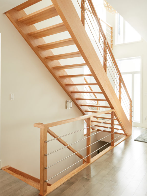 Open Rise Oak - Specialized Stair & Rail