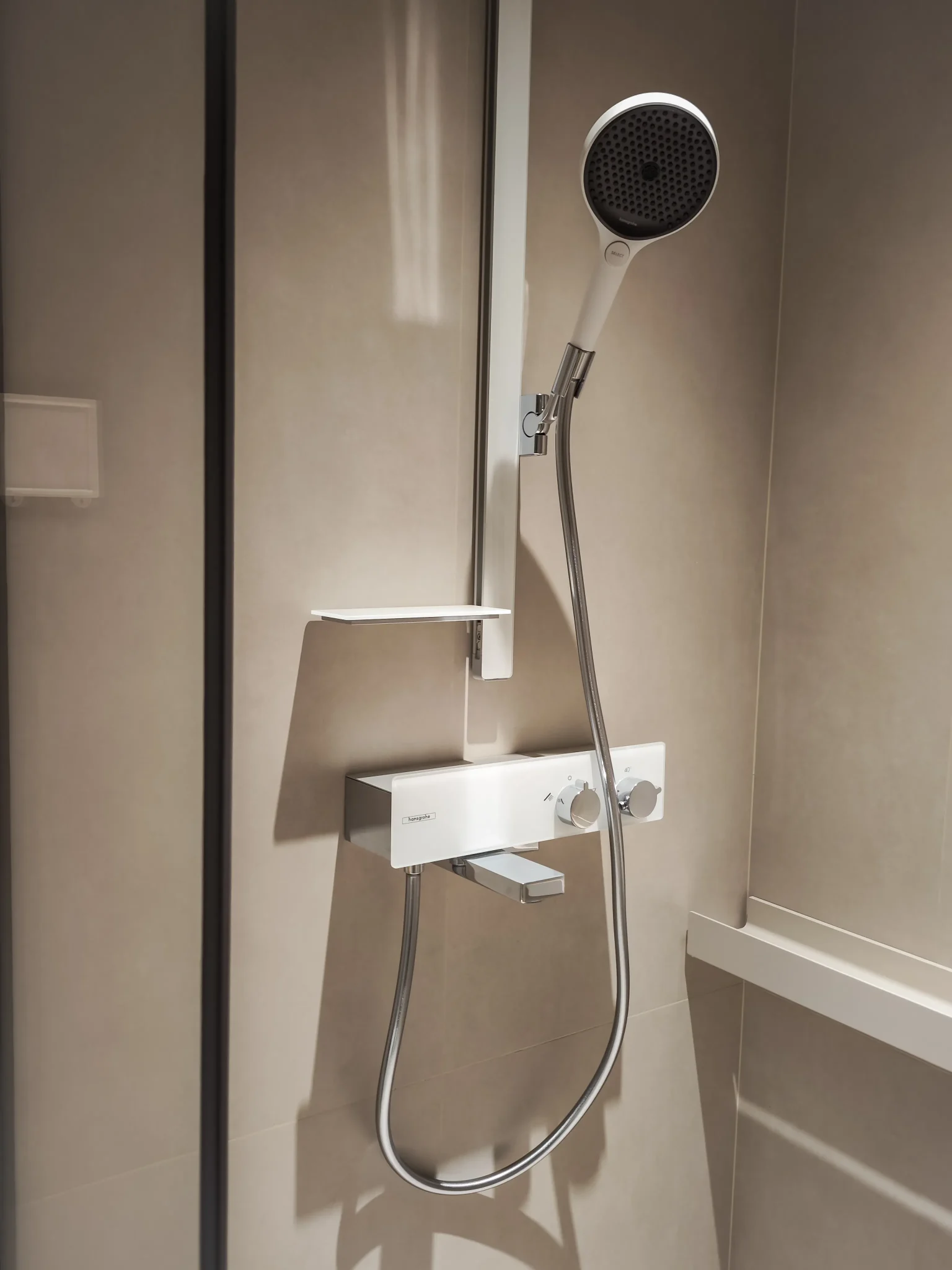 Organic Modern Bathroom with Microcement Tiles | Residential Projects | COWRIE