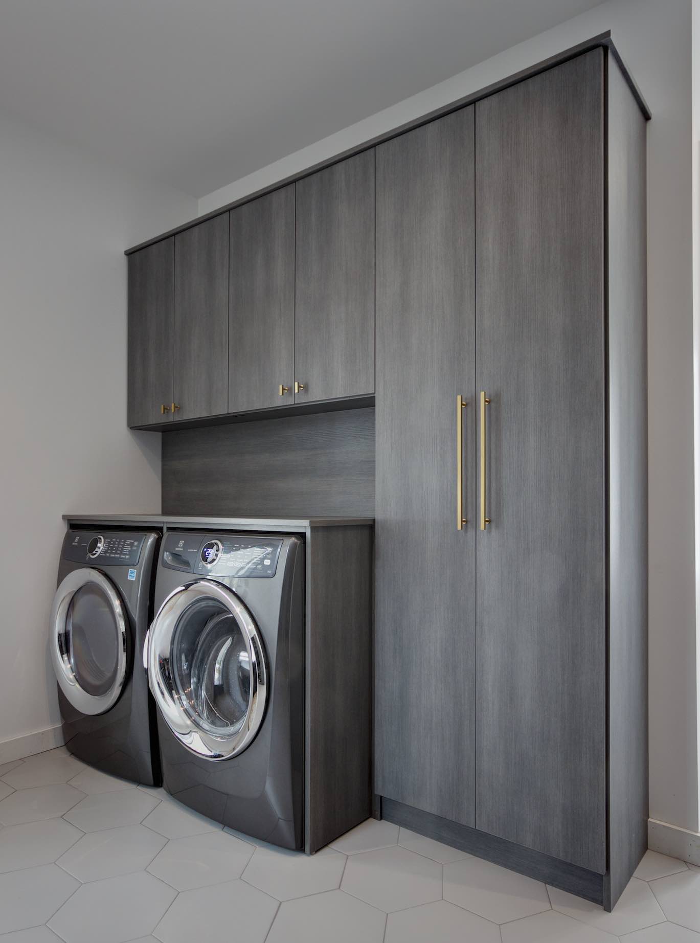 pantry & laundry - Built-Rite Closets