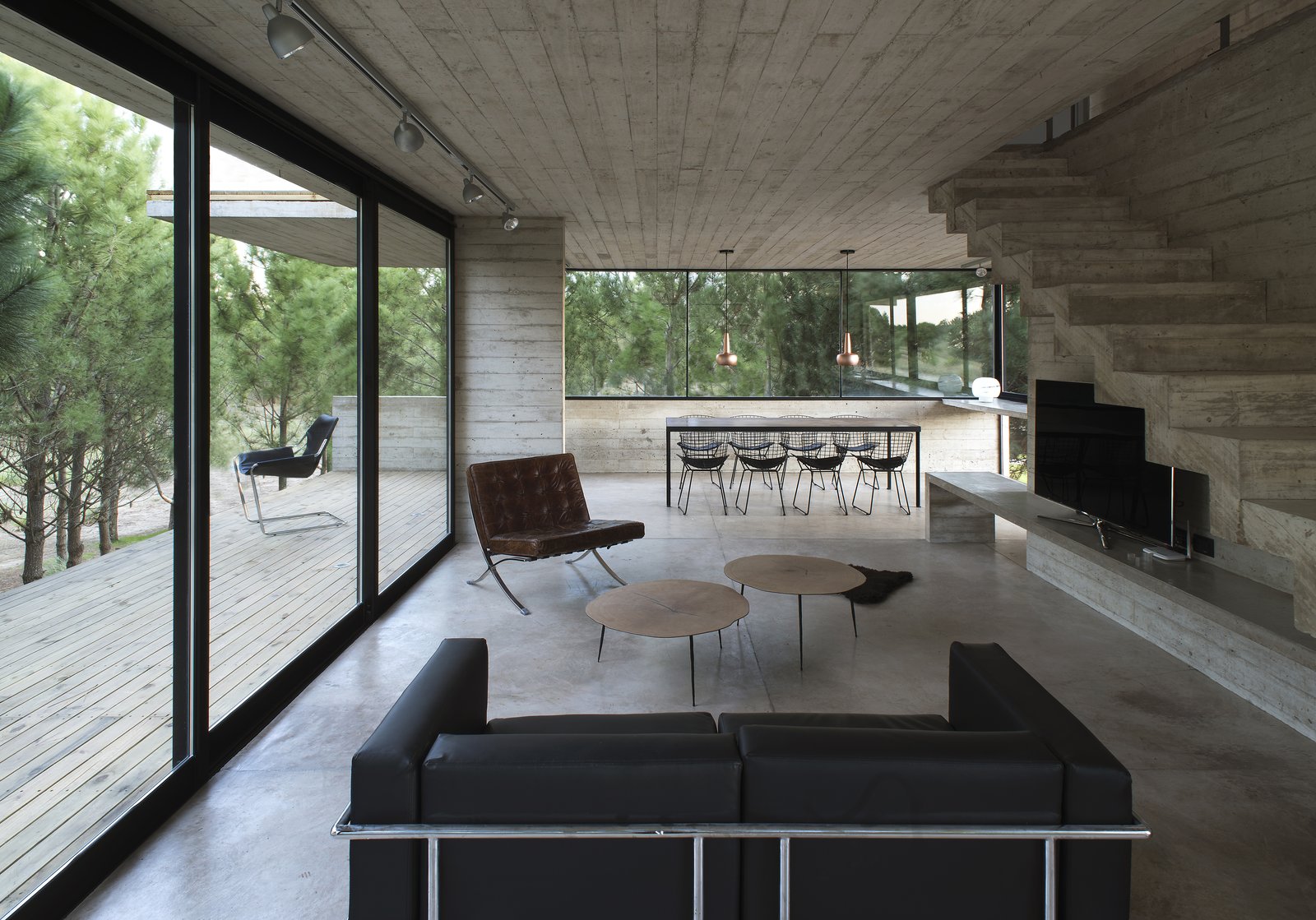 Photo 4 of 10 in This Monolithic Concrete House Appears to Float Among the Trees - Dwell