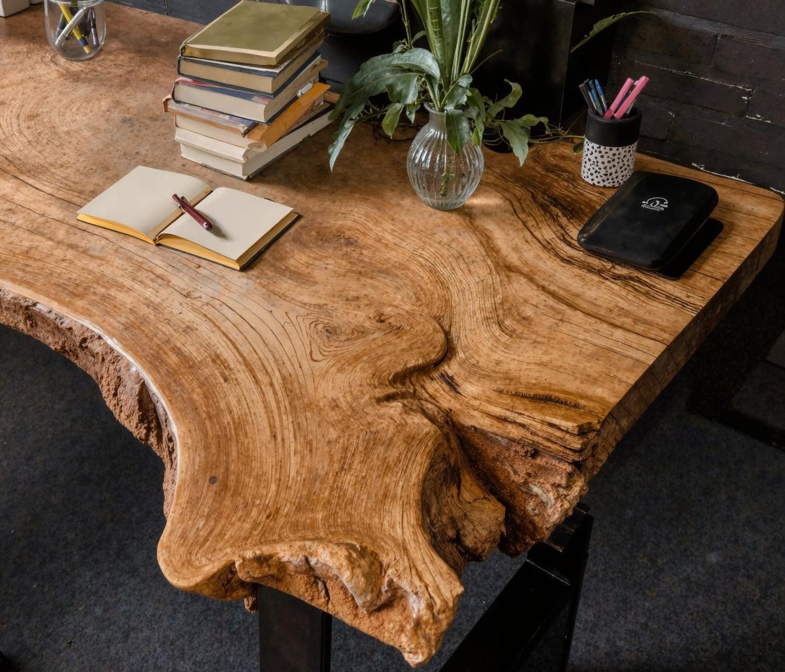 Rustic Custom Modern Live Edge Desk For Home Office And Workspace Setup SITHDE001 - 39'W x 30'H / 16'